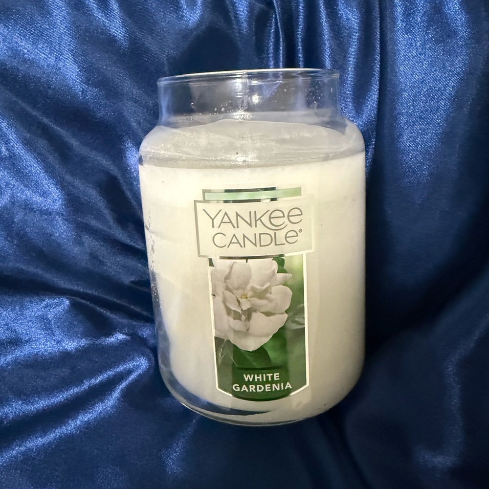 Yankee Candle White Gardenia Scented Jar